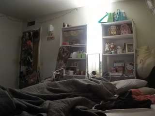 voyeurcam-freakyfeline-01 avatar