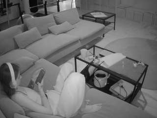 voyeurcam-julmodels-living-3 avatar