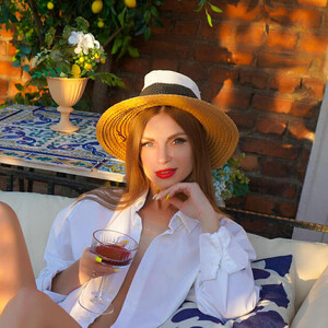 BustyBlondie avatar