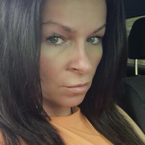 Helen69 avatar