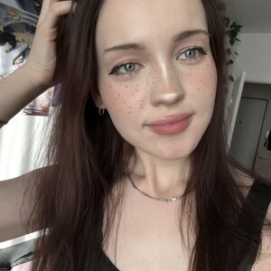MilkyMika avatar