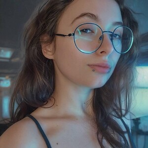 Mira_Luv avatar