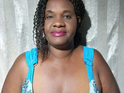 Afriqmom avatar