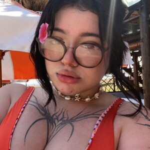 Ela_Bunny avatar