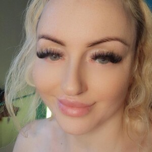 NADINNNE avatar