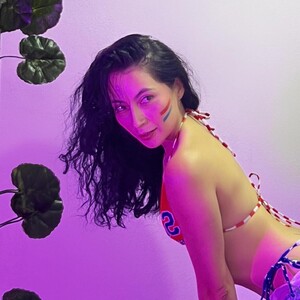 CristalThomps avatar