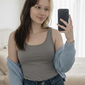 StarlitBabe avatar
