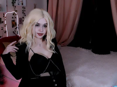 EllieHeart avatar