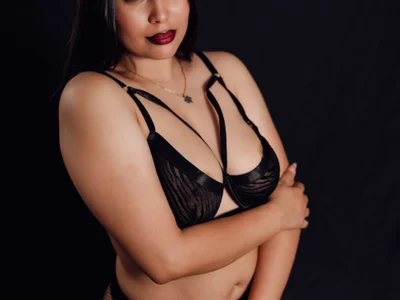 shainadavis avatar
