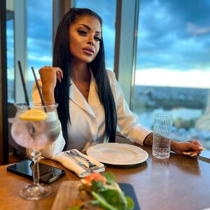 AngelaMyst avatar
