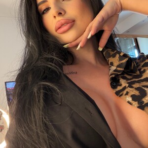 CharmingChriss avatar