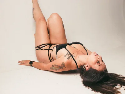 AngelicaLux avatar