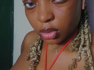 Domina_Empress avatar