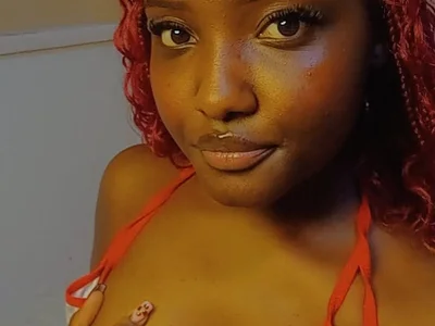 Ebonybarbieeee avatar