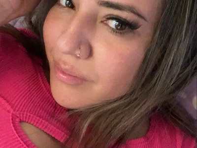 miaapril avatar