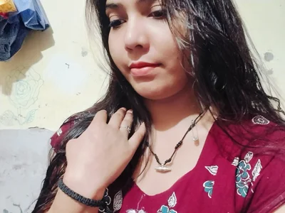 Romantic_riya_06 avatar
