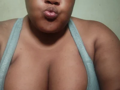 Sexy_boobiess avatar