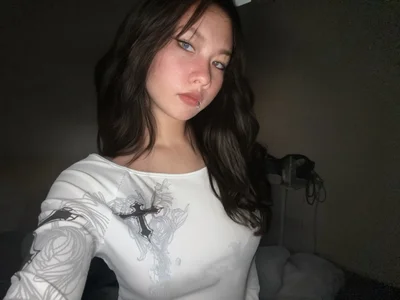 Velvet--girl avatar