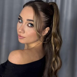 AshleyBllue avatar