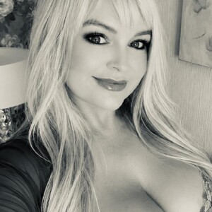 LottieLowe avatar