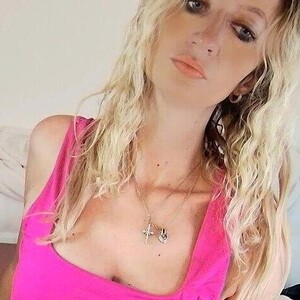 sweetie99 avatar