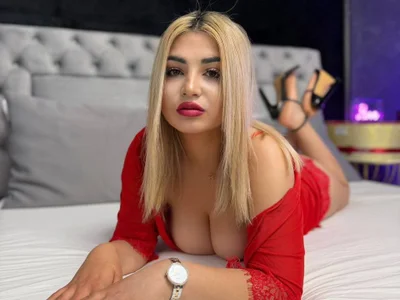 AstridJade avatar