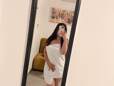 Hot-Queen-sarah avatar