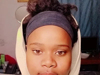 SluttyShyBoobs avatar