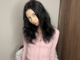 GlitchDoll avatar