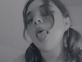 Hellen-star avatar