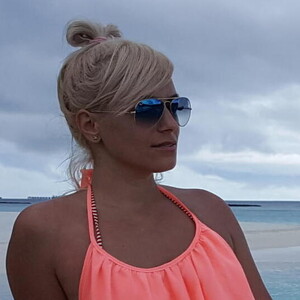 awesomeblonde avatar