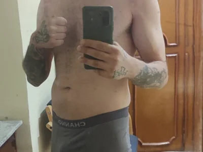 debajodelunder avatar