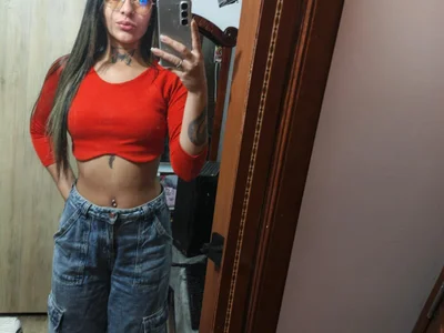 HollyJonesVS avatar