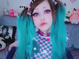 LittleKitsune avatar