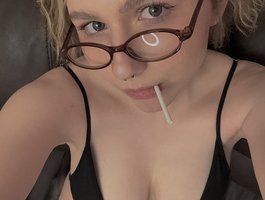 Your-Girlfriend avatar