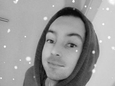 tonibiteen21 avatar