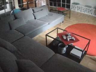 voyeurcam-julmodels-living-3 avatar