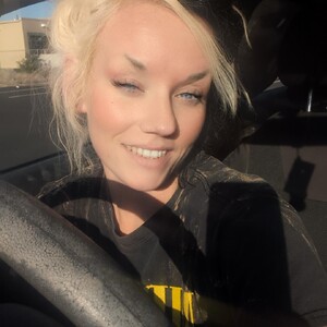bustyblonder avatar