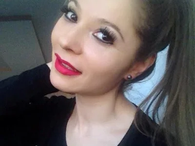 Angelina33 avatar