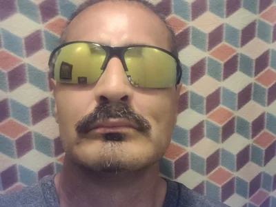 bimexpoexist avatar