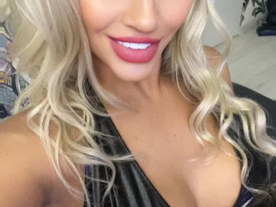 Lorehottie avatar