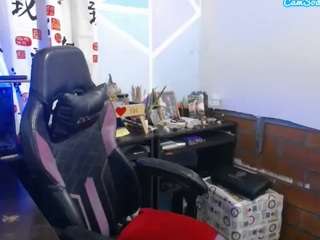 star-red-cams avatar
