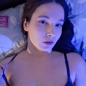 alluring_angel avatar