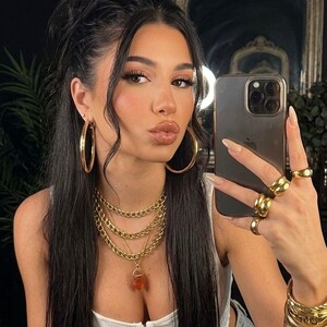 ANNYAx avatar