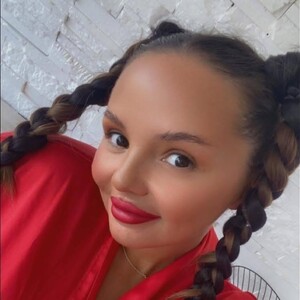 CelesteBailey avatar