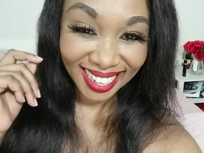 Bootyliciouse21X