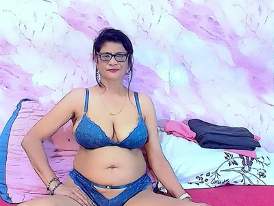 IndianAllure avatar