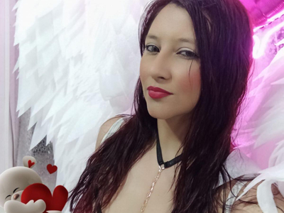 Lucia_Milf avatar
