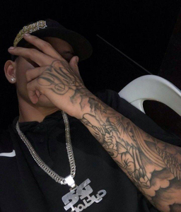 renato847 avatar