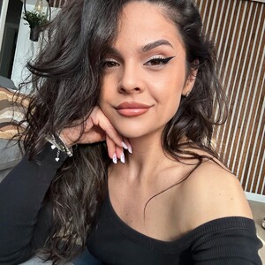CurlyTrouble avatar